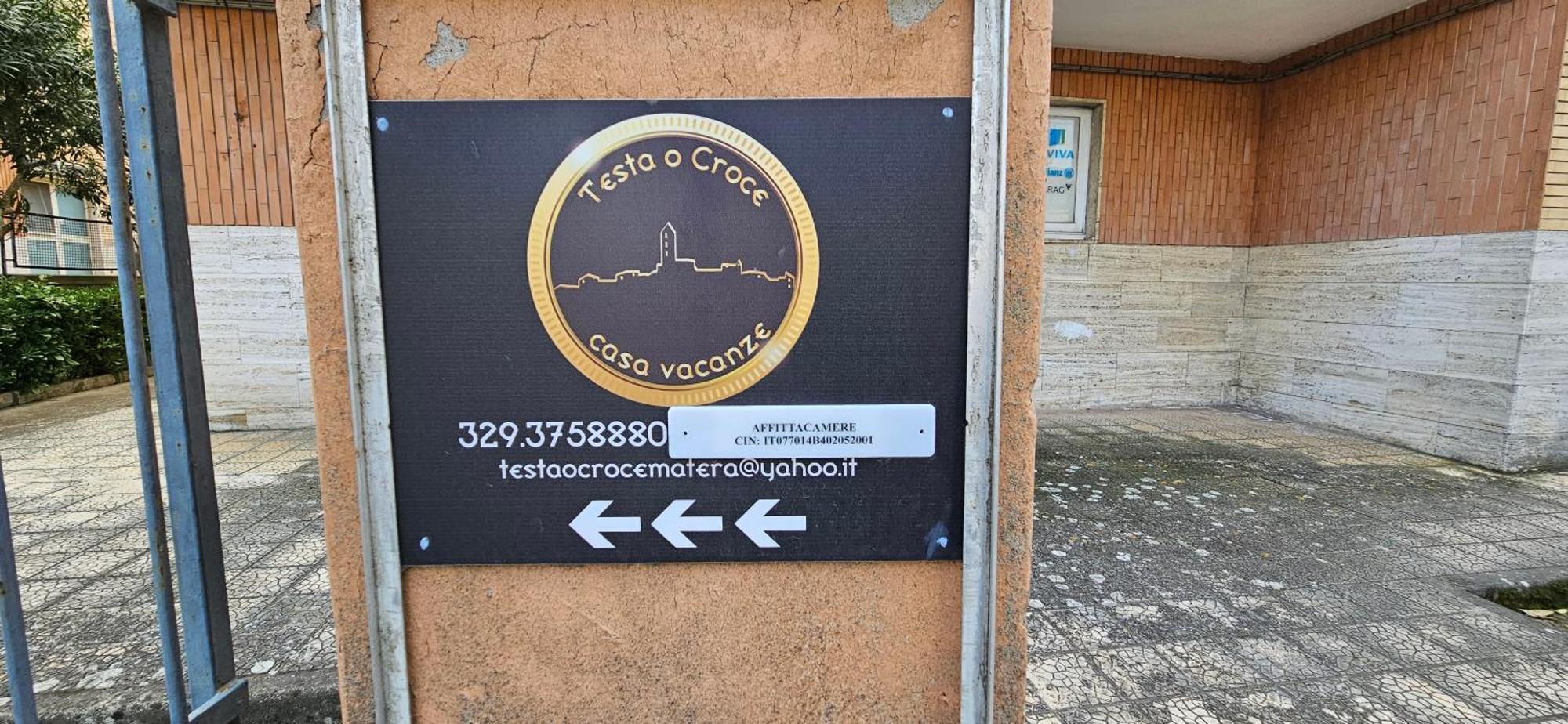 Testa O Croce Casa Vacanze Matera Bagian luar foto